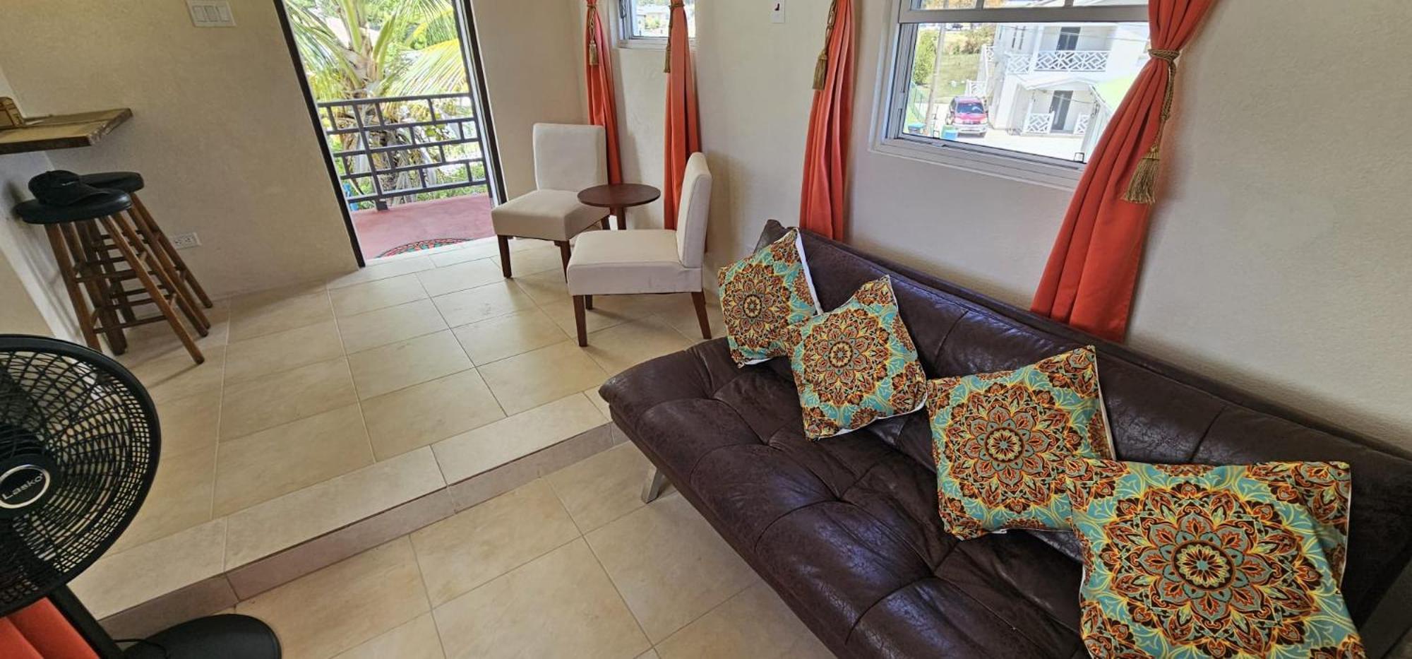 Seclusion Studio Apartment. Saint Philip Luaran gambar